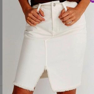 Madewell White Denim Straight Skirt sz 30